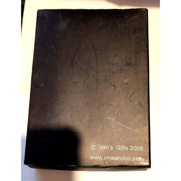 2 Piece Set Vine & Co Wine Bottle Stopper and Pourer Set Van's Gifts 2008 Gift B - Picture 6 of 7